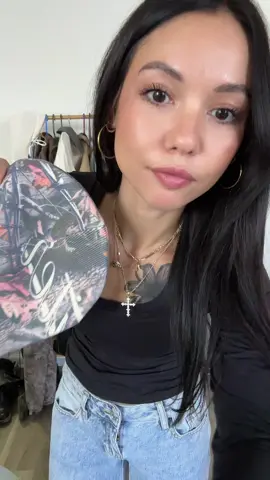 It’s beanie season #beanie #beaniehat #camo 