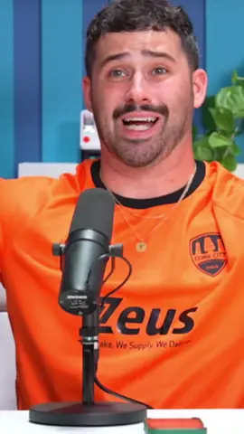 Joe and the phone😭😭#fyp #basementyard #funnytiktok #podcast #basementyardpodcast 