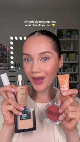 Affordable makeup that won’t break you out!! 🤑 @L'Oréal Paris UK true match nude plumping tinted serum @Max Factor glow framer in ‘4 amber’ @elfcosmetics camo concealer in ‘light peach’ @MaybellineUK fit me powder @Milani Cosmetics cheek kiss blush in ‘nude kiss’ #affordablemakeup #drugstoremakeup #acne #naturalmakeup #clearskin 