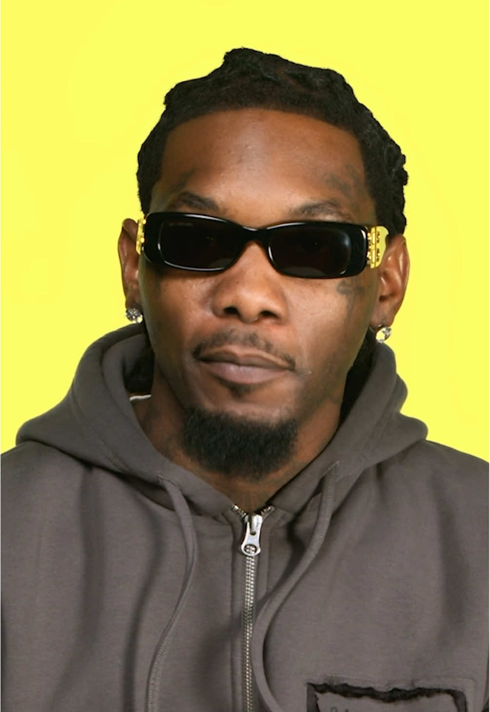 we know that #takeoff & @OFFSET’s grandma would be proud of him. 🎶🕊️ 2 years ago today, the #rapper dropped his debut album 'set it off', the album included his hit song 