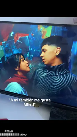 BESA-BÉSAME MI AMOORR😍😍#camilojoaquinvillaruel #milonistaaaaaa🧉💗 #miloteamooooo💗 #besamemiamor #identificarse @Milojota 