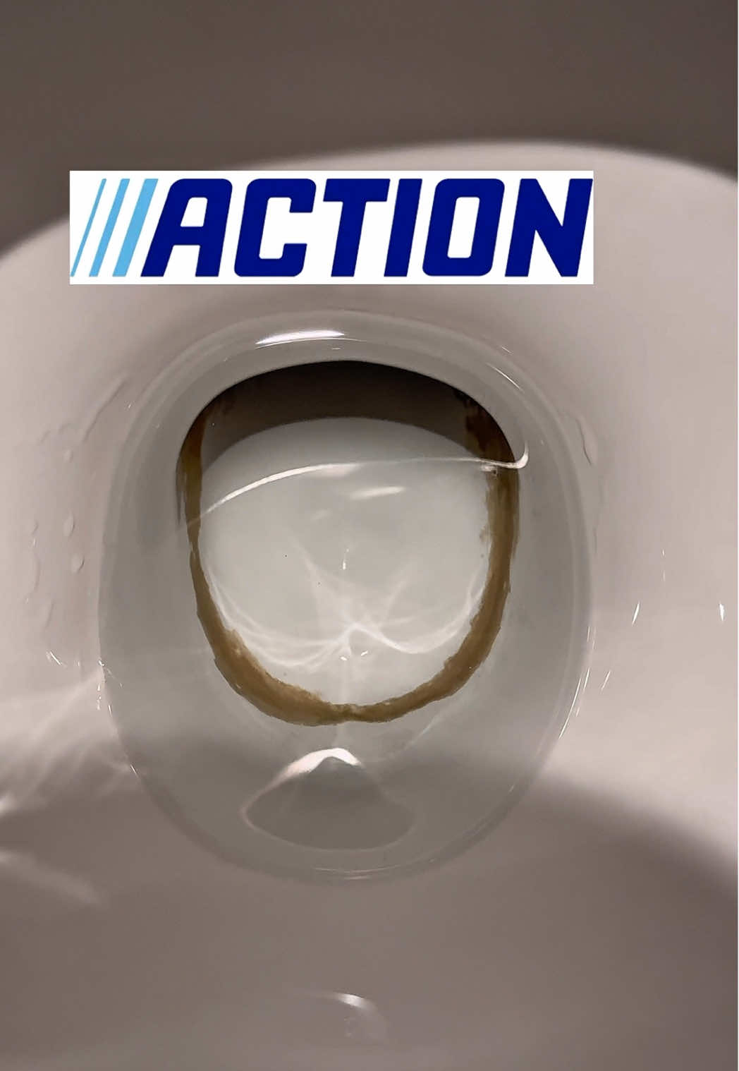 🚽 Testing a €0.79 toilet cleaner from ACTION! 🧴 Bought it in Action — super cheap, only €0.79, but unfortunately… it didn’t do the job 😬 I expected it to remove all the stains, but the result was disappointing. 💬 Have you tried this one? Did it work for you? Let me know in the comments! 👇 #Action #ActionGermany #CleaningTest #ToiletCleaner #fyp 