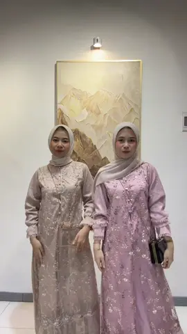 dress brukat @Migishop 