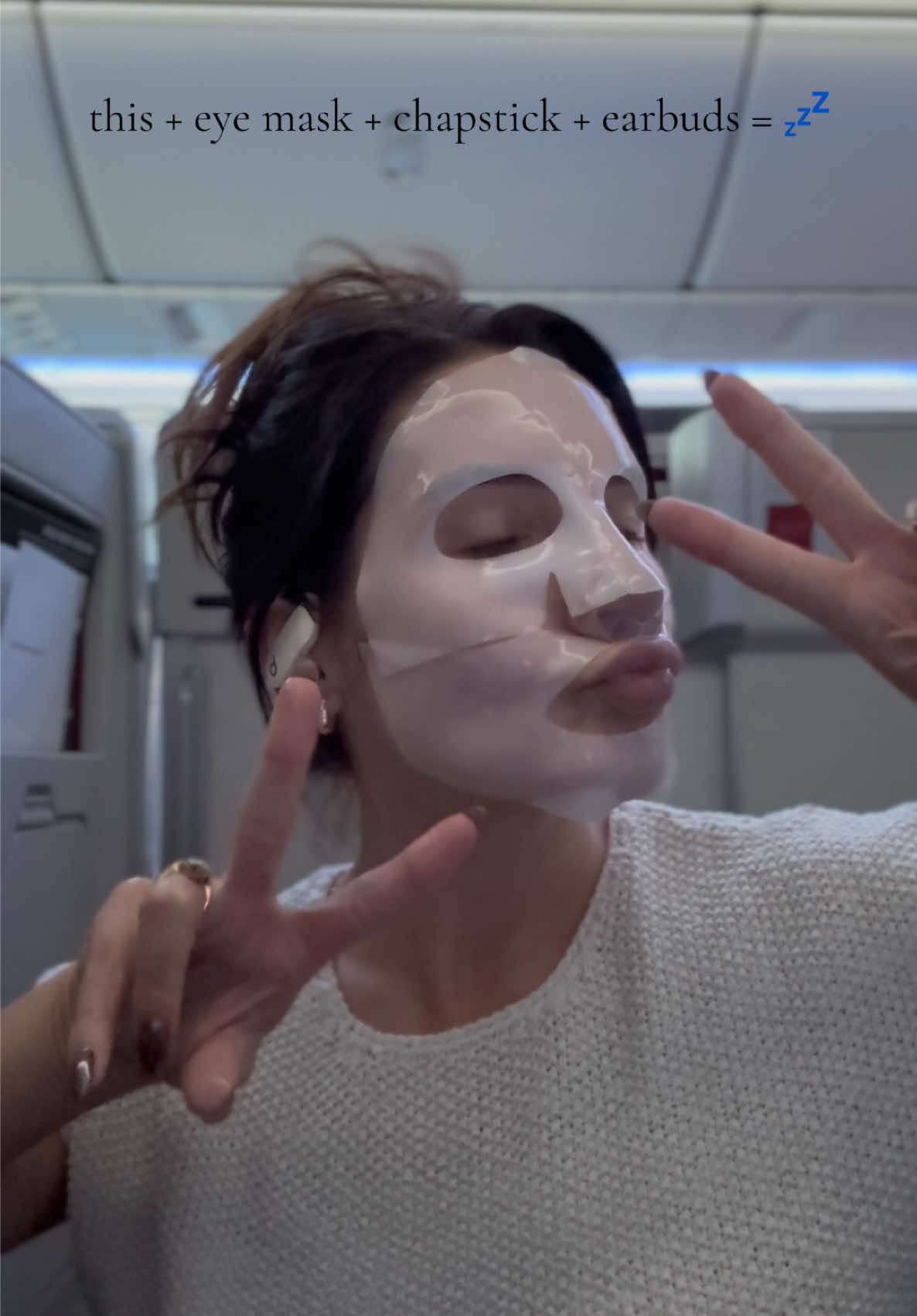 Jump scaring the flight attendants but I’ll never see these people again 😌 #inflight #nosejobrecovery #nosejob #inflightskincare 
