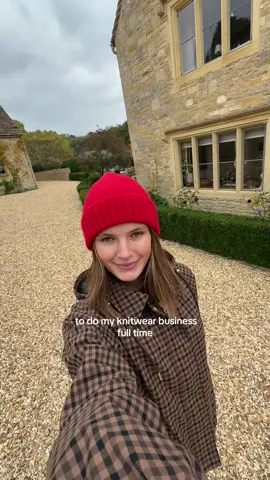 Quit my job to pursue my dream but I am very stressed so let’s go Cotswolds for a break  #quitmyjob #quitcorporate #selfemployed #founder 