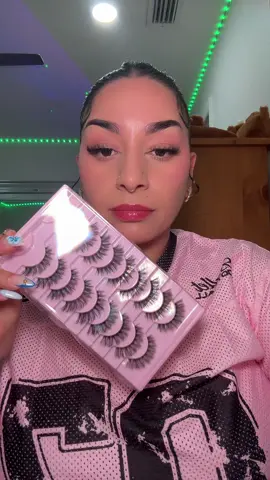 #eyelashes 