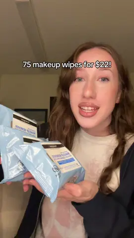 75 of The BEST makeup wipes for only $22!! RUN! #makeup #makeupwipes #cleanbeauty #neutrogena #crueltyfree @Neutrogena 