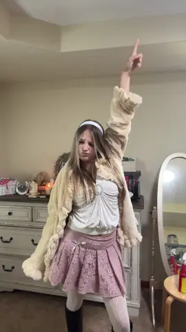 New outfit combo <3 #outfitguide #styletips #OOTD #outfitideas #fashioninspo 