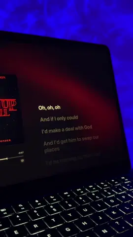 Running up that hills #fyp #song #foryoupage #lyrics #strangerthings 