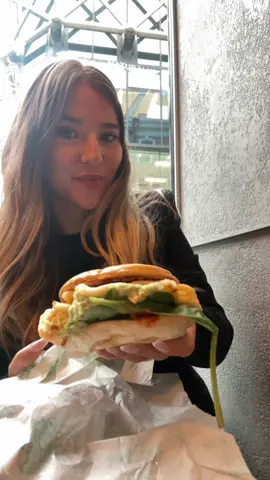 Use code HEELOSANDO at checkout to save 10% @LEON #leonautumnmenu @Invyted - Influencer App #gifted @Dune_London 