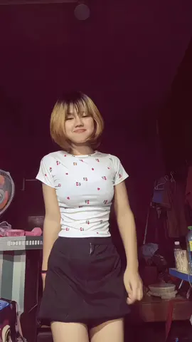 #ချစ်စရာကောင်းတာတစ်ခုပြမယ်🥺🎀 #200millionviews #စိုးမိုးချင်လို့ #fyp #12 