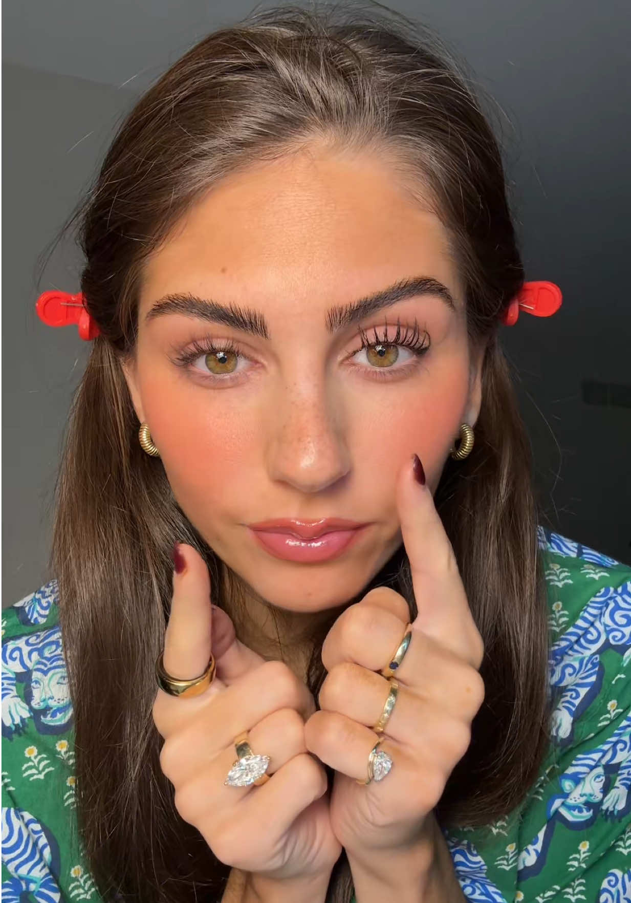 Drop ur fav mascaras I want to try new ones 🥳🥳 #mascara #eyelashes #telescopicmascara 