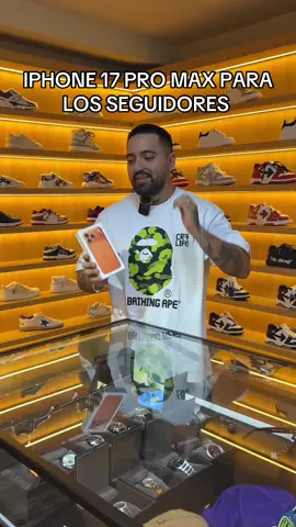 Ya te cansaste de tu iPhone 11? Aquí una opción para que cambies de celular #fyp #viral #iphone17promax 