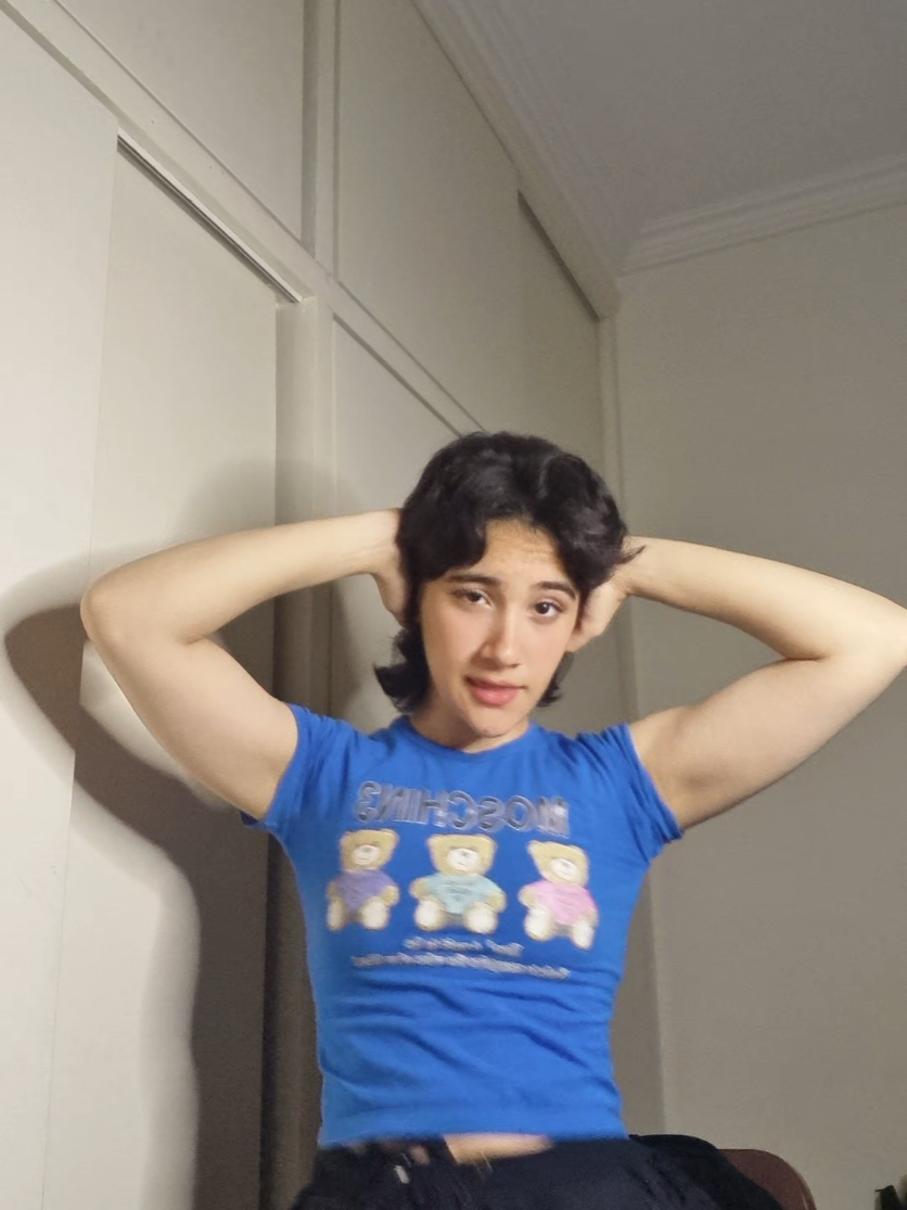 موهام و کوتاه کردم:)))  قرار بود ولف کات باشه سیچکات شد😭 #fyppppppppppppppppppppppp #foryou 