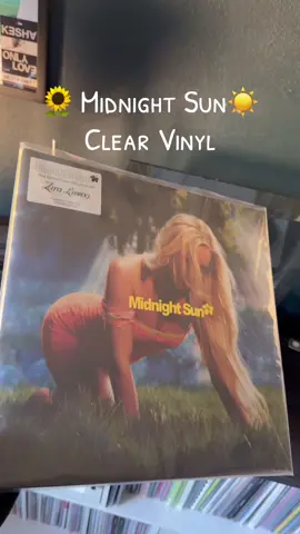 Zara Larsson - Midnight Sun on Clear Vinyl 🌻 @Zara Larsson thank you for this beautiful album!!! #vinyl #vinyltok #recordplayer 