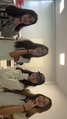 💋💋💋@Deniz @Sahra @beren asal #fypシ゚ #kesfetbeniöneçıkart #kesfetteyiz #kesfett #kesfetteyizzzzz 