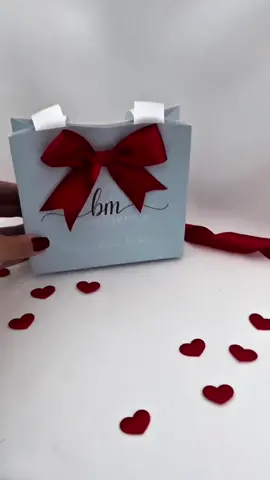 🛍️Colar feminino com pingente relicário coração vazado personalizado com foto banhado a prata 925 💸por R$ 59,00 🚨🚨   👉 Link p/ comprar: https://s.shopee.com.br/4ArIxWacYI SHOPEE 🔗 Não perca! Acesse o link na bio e nos stories para aproveitar a oferta!   📌 Promoção sujeita a alteração a qualquer momento **Todos os direitos reservados à marca**   #bijuteria #acheinashopee #relicario #acessorios #fyp