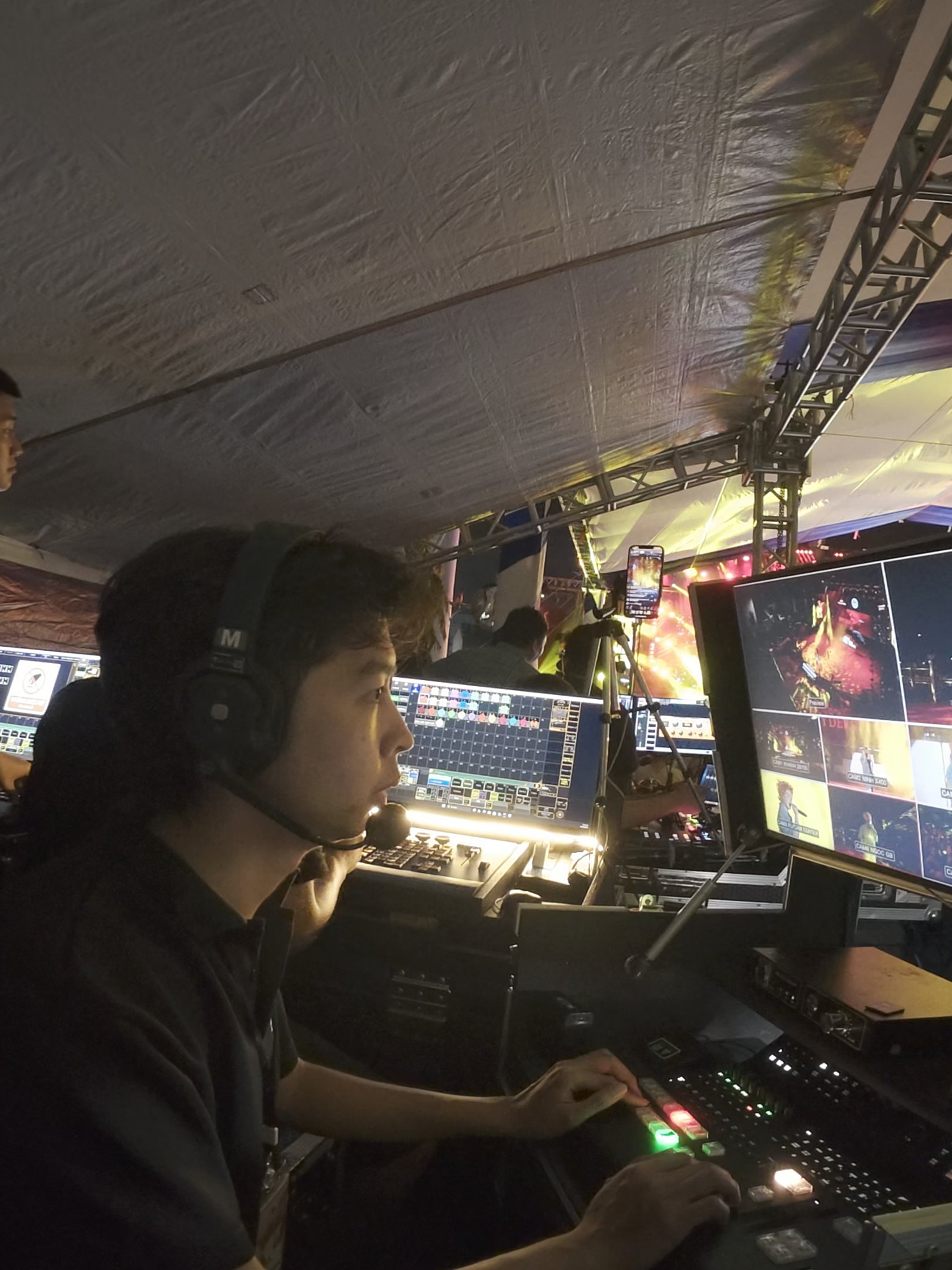 RHYDER - LIVE AT FBU D.O.P của TKA bấm xong bài thở dốc luôn #media #ryhderlive #event #livestream #tkamedia&event