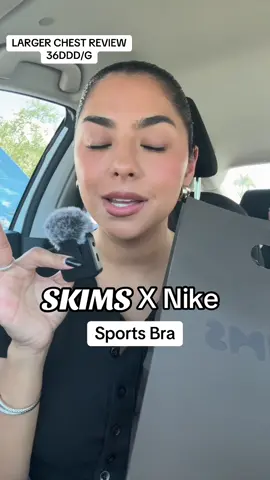 Skims V neck Bra #sportsbra #skims #microinfluencertiktok #largechestproblems #bigchestapproved #bigchestproblems @SKIMS 