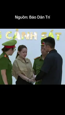 Lương Bằng Quang nắm chặt tay Ngân 98 khi nữ DJ bị bắt #tiinnews #ngan98 #luongbangquang 