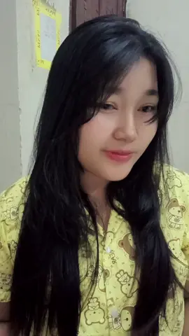 မကတပ်ဘူးကွာမကြည်ကျော်မကျော်ချင်ကြည်😂🤭