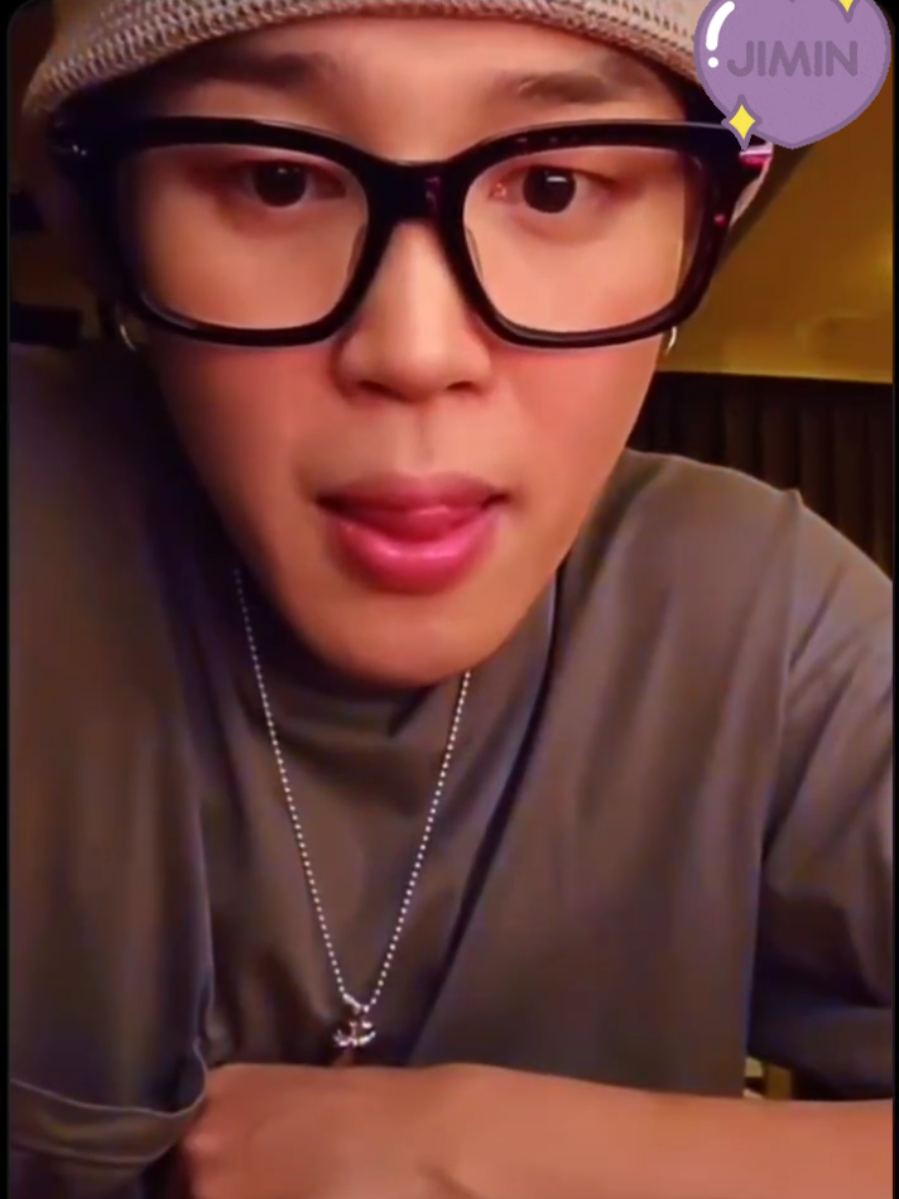 live de jimin 🔥🔥🔥 #jiminah #parkjimin #jimin #BTS #happybirthday 