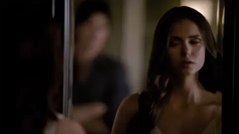 again and again. #thevampirediares #elenagilbert #damonsalvatore #perte #viral 