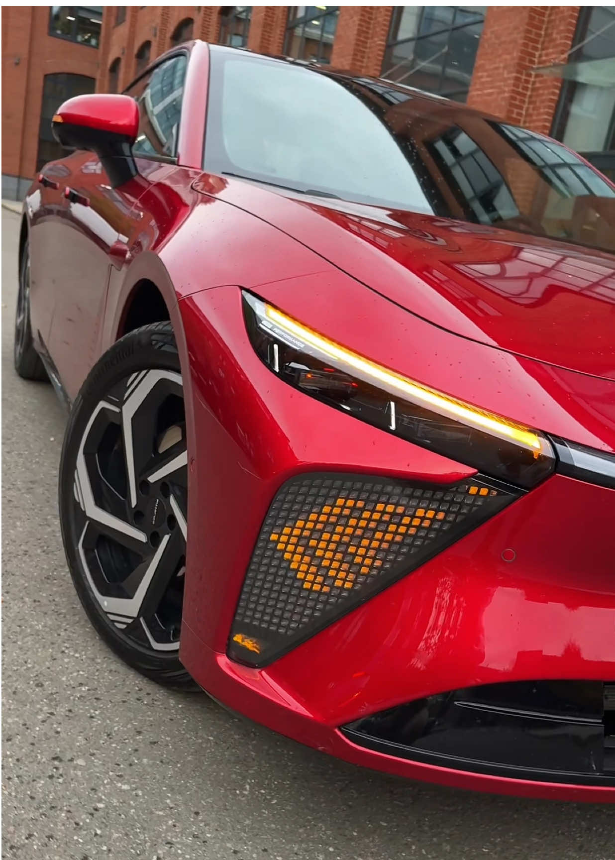 Феррари из Китая с гарантией 8 лет 😳 #exeed #exlantix #antonadisson 