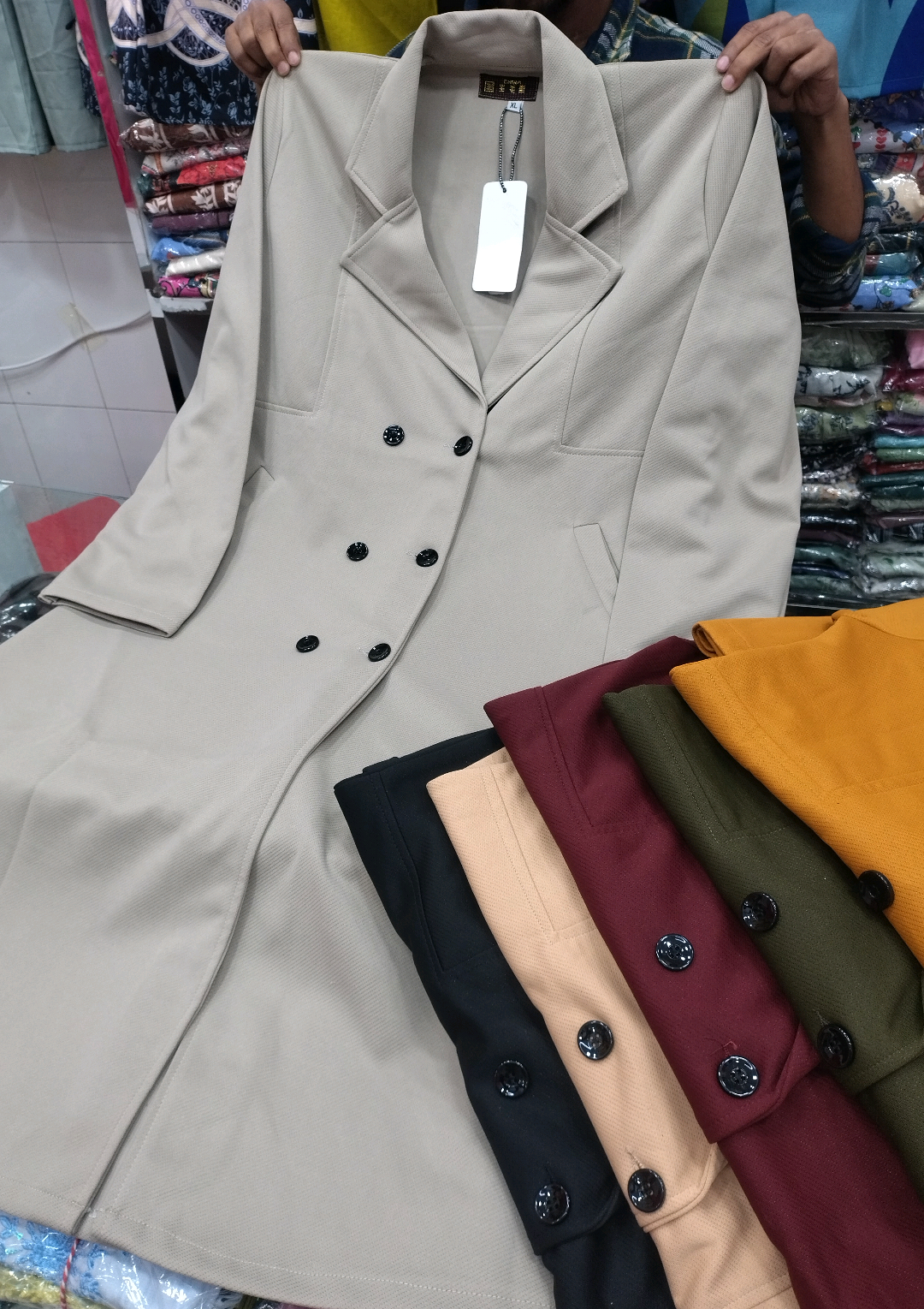 100/ winter premium quality long overcoat 2026 2025. All Bangladesh case on delivery service  WhatsApp imo- 01953991921.01400341562 পাইকারি এবং খুচরা বিক্রেতা   YouTube link - https://www.youtube.com/@sv3866 Page link - https://www.facebook.com/share/16s3Z9rZUR/ Address - Shop no 4 Level 4  Eastern Mollika Shopping Complex Elephant Road Dhaka 1205.  #srabontifashion #wholesale #dresses #OnlineShopping #vairalreels 