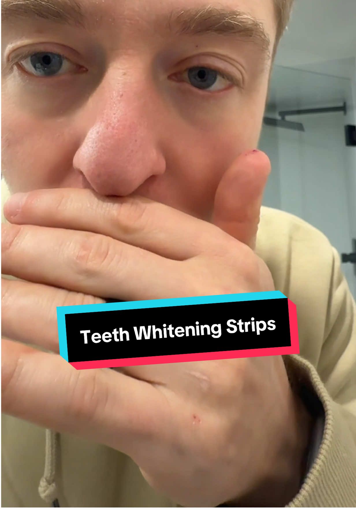 No sensitivity and whiter teeth! Couldn’t be happier! #teethwhiteningstrips #whiteningstrips #whiteningtoothpaste #whiterteeth #oralcareroutine 