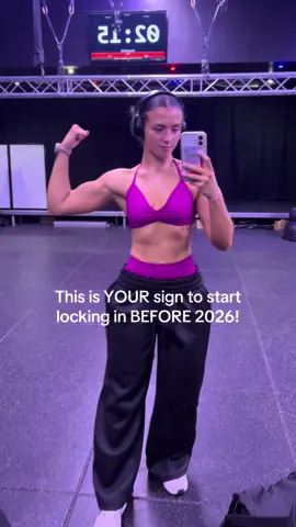 Lock tf in! 🫡#viral #trending #foryoupage #raye #GymTok 