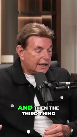 The Reason Is They Start Believing In Themselves Differently... This Happened To A Woman Whose Husband Was A Chicago PD Officer... He Made Her Feel Worthless At Home... #Chicago #Police #Marriage #Worthless #Believe #Him