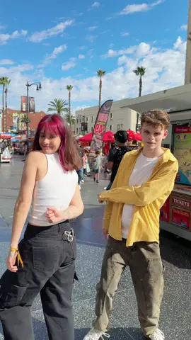You ok @Julia K Barni? 🇧🇷🇺🇸 #redbulldance #coughdance #hollywoodblvd 
