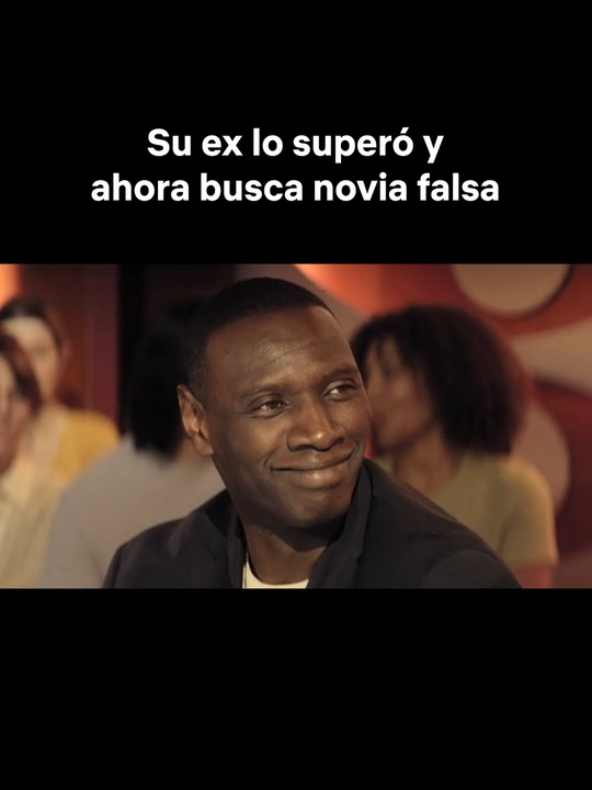 Yo me ofrezco ✋ #frenchlover #omarsy #romcom #cita #peliculas #romance #humor #comedia #ex #netflix #fyp