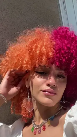 pov: when dysphoria hits 😅 I have a weird relationship with my past self but they were a baddie😅🙂‍↕️🧚🏼 #transmasc #enby #parati #fyp #nobinario 