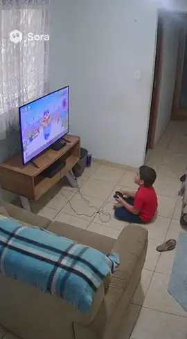 Esse Miguel quebrou a TV! 😂 #viraltiktok #sora2 