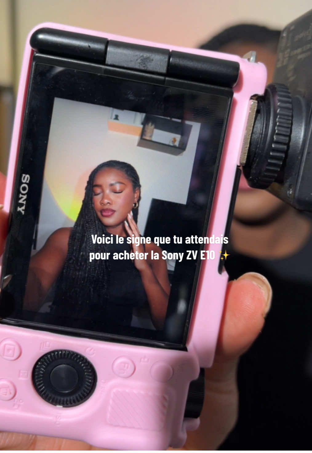 Si c’est pas la meilleure caméra pour les photos je sais pas 🤏🏾✨ Et dites vous que les photos ne sont même pas encore retouchées 🤭 #sonyzve10 #camera #appareilphoto 