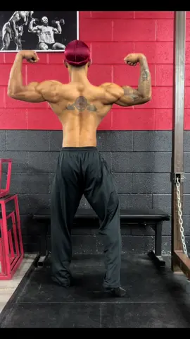 goal: get absolutely massive. #fyp #gym #foryou 