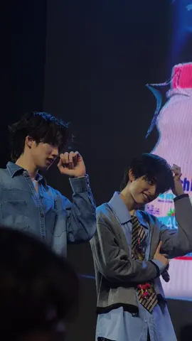 มาแวะดูอะไรตรงนี้หน่อยจ้า อิอิ #PHUAA #ภูเอเอ  #PHUTATCHAI #AAashirakorn 