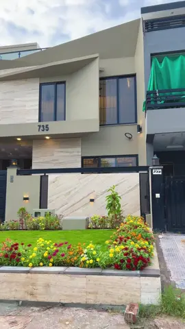 10 Marla luxury house elevation design #g13islamabad #g13 #housedesign #foryoupage #foryou 