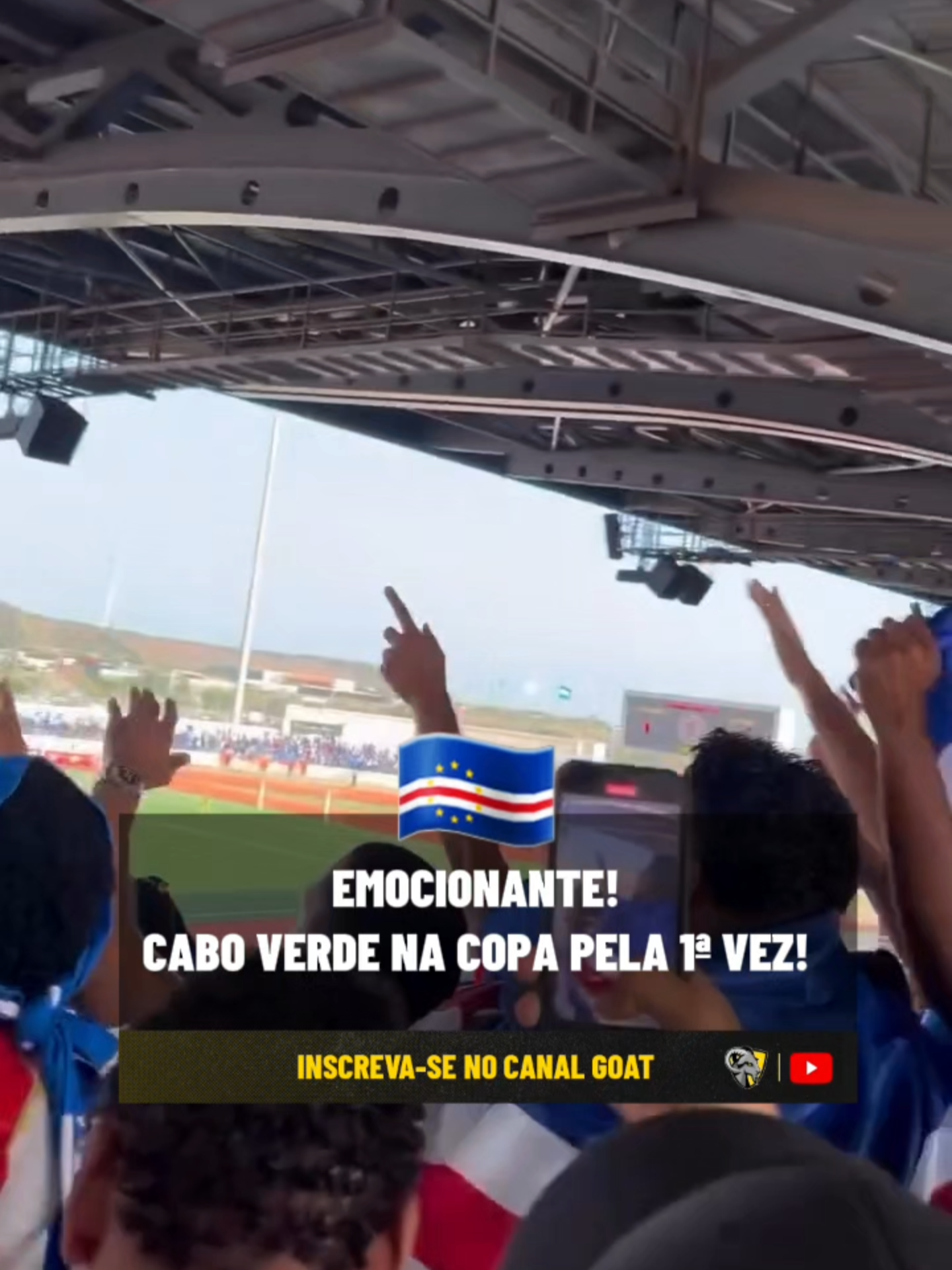 🌍 ATENÇÃO: CABO VERDE NA COPA DO MUNDO! 🇨🇻✨ Pela primeira vez na história, o pequeno arquipélago africano que fala a mesma língua do Brasil estará em um Mundial da FIFA. Sensação das Eliminatórias, Cabo Verde superou gigantes como Camarões e Angola e hoje fez história ao vencer Essuatíni por 3x0. Um dia inesquecível para a África e para todo o futebol. 💙⚽ #GOAT #CaboVerde #FIFA #CopaDoMundo 🎥@capeverdean_masswag