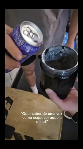 Arrasta pra cima 🤪 #fy #fyp #treino #academia #GymLife    