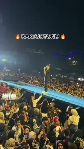 Semarang full gembira 💥 13 okt 2025 Konser Kebangsaan 🇮🇩 #dennycaknan #konser #dcproduction #dangdut #ngeroadsampektuwek 