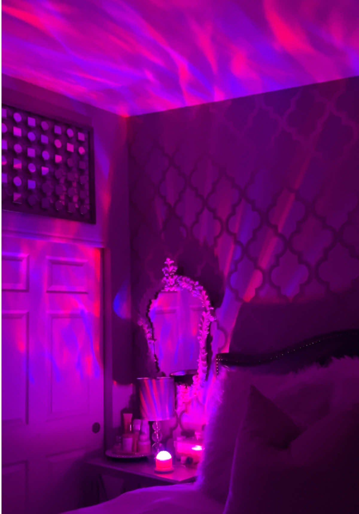 Here for the vibes 😌 this light has so many colors to choose from and this model syncs to music! #Projector #ProjectorLight #Light #LightProjector #Gifts 