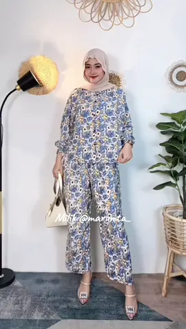 Lagi suka pake oneset gini, lucu dan nyaman bgt buat kegiatan✨🤍💅🏻 #fypシ゚viral #outfithijab #onesetmurah #setelanwanita #oneset 