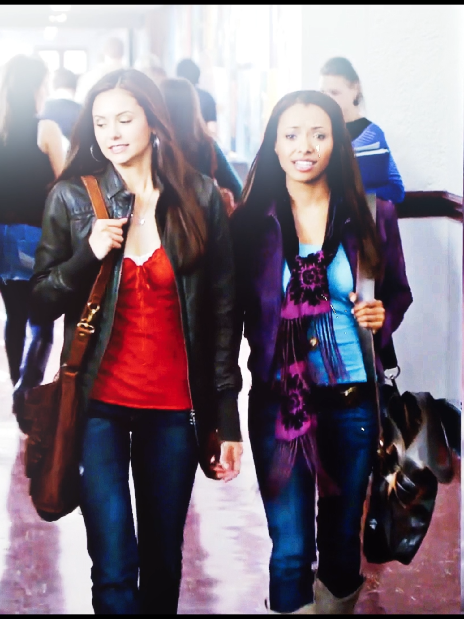 the duo of all time <3 | for @emmasgrimoire #thevampirediaries #tvd #tvdu #elenagilbert #bonniebennett #bonlena #edit #bluethdragon tvd bonlena edit