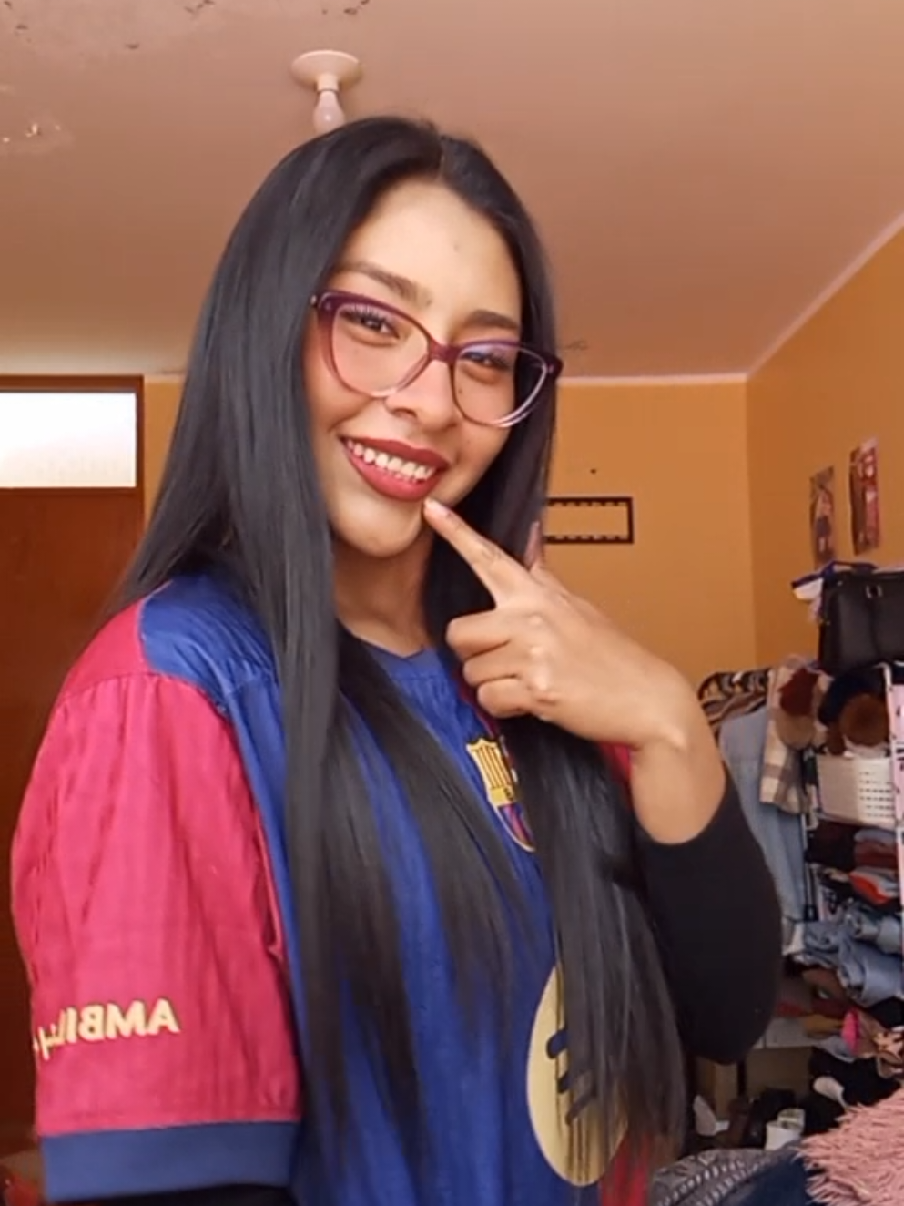 She like's me ✌🏾 #huancavelica_perú🇵🇪♥️ #baile #fyp #trendy #happy 
