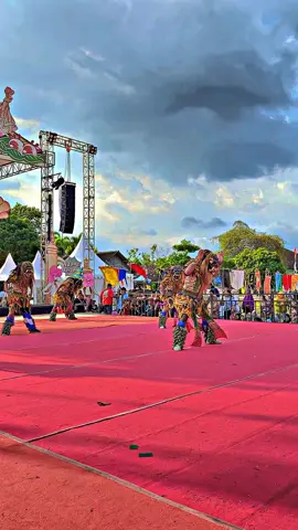 Sisa nyunset kemarin Minggu🌾Tanggal 12 - 10 - 2025 di Lapangan Logandeng Playen GK.  #gumbologenigedruk #gedrukjogja #gedrukbuto #jathilangunungkidul #jathilanjogja 