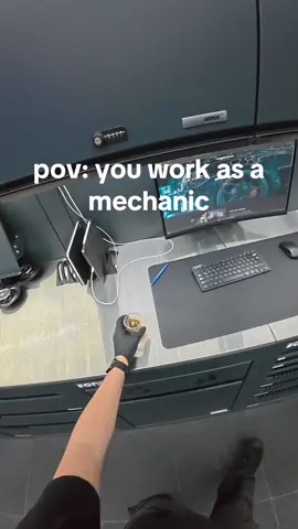 mechanic + coffee = ❤️ #garage #shop #cartok #mechanic #business 