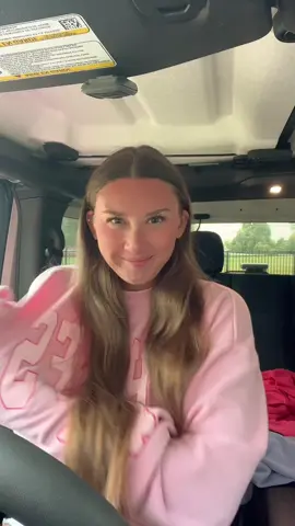 face: 👑☺️🌸 body: 🖤🗡️🐅